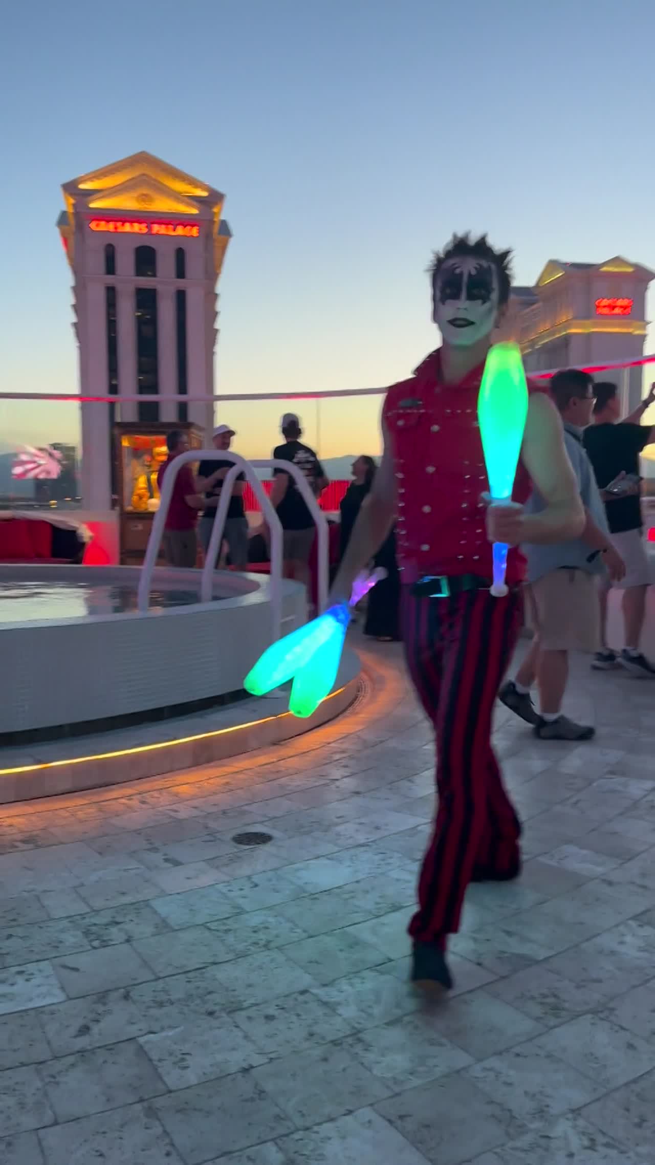 LED Juggler Las Vegas | Altus Entertainment