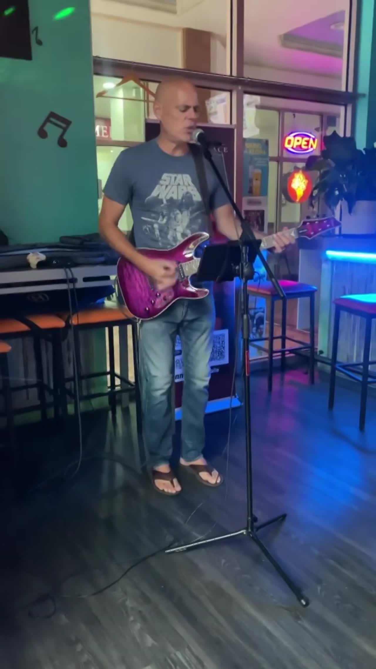 Dynamic Guitarist and Singer | Altus Entertainment