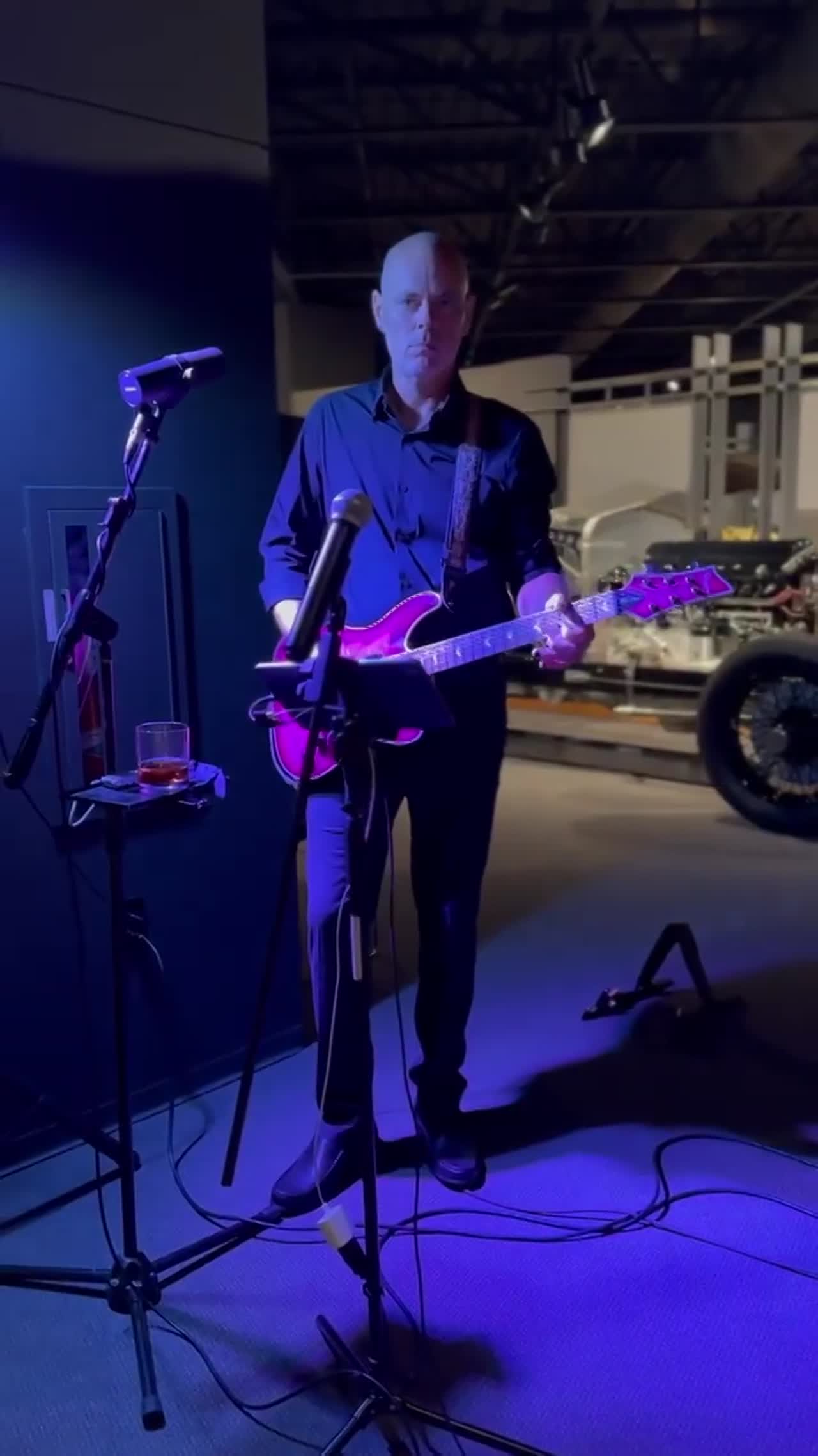 Dynamic Guitarist and Singer | Altus Entertainment