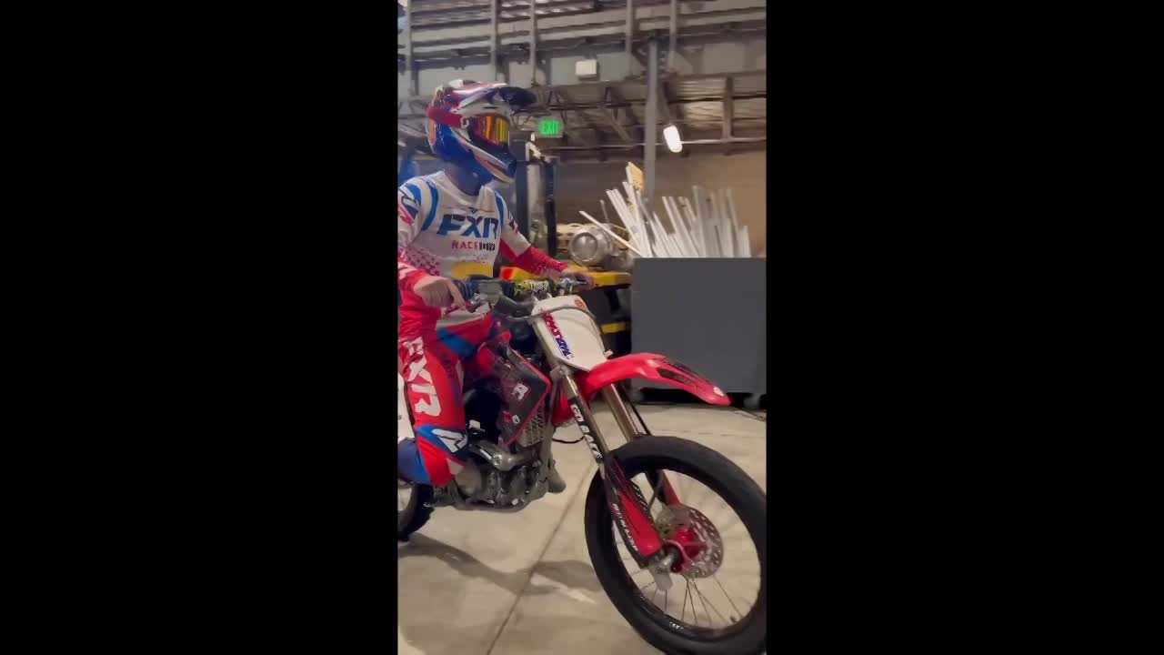 Motorcycle Globe Arizona | Altus Entertainment