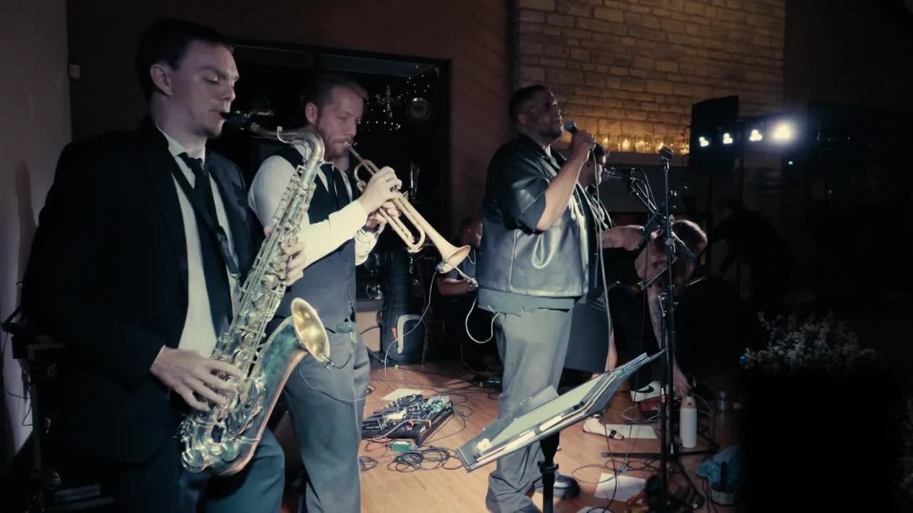 Cover Band Columbus Ohio | Altus Entertainment
