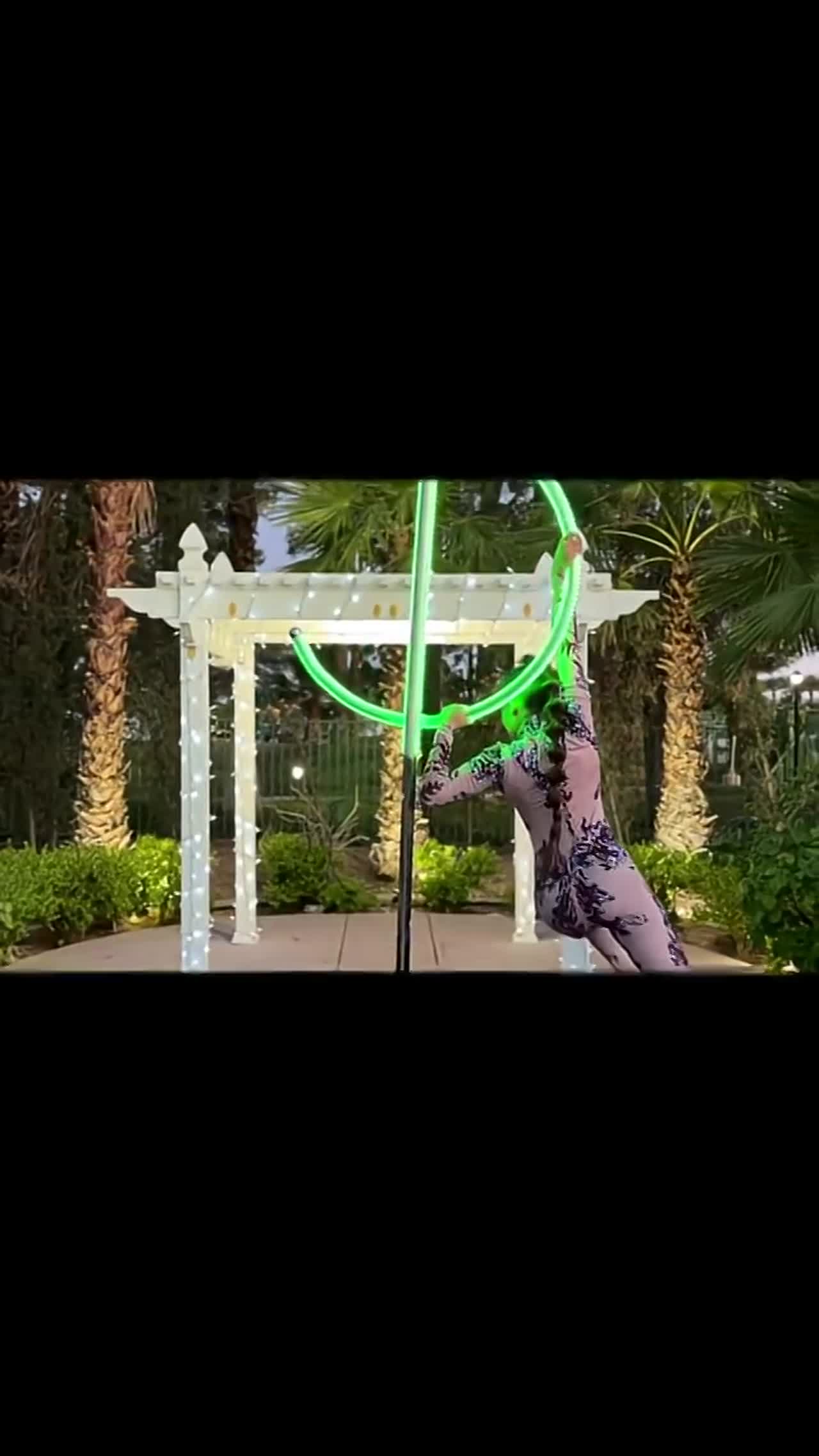 Las Vegas Female Aerialist | Altus Entertainment