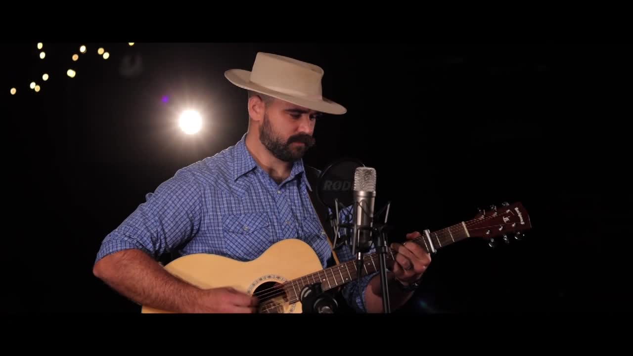 Northern California Folk Cover Artist | Altus Entertainment