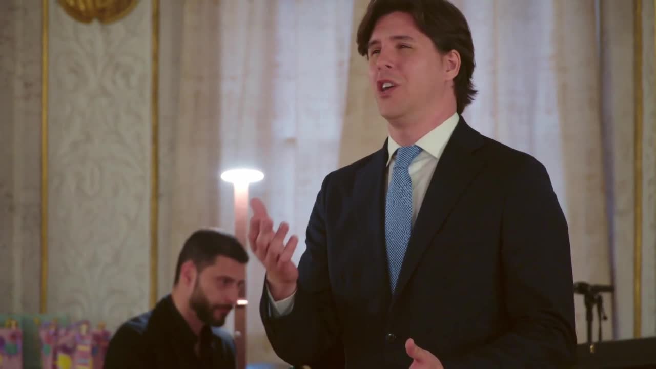 Italian Tenor | Altus Entertainment