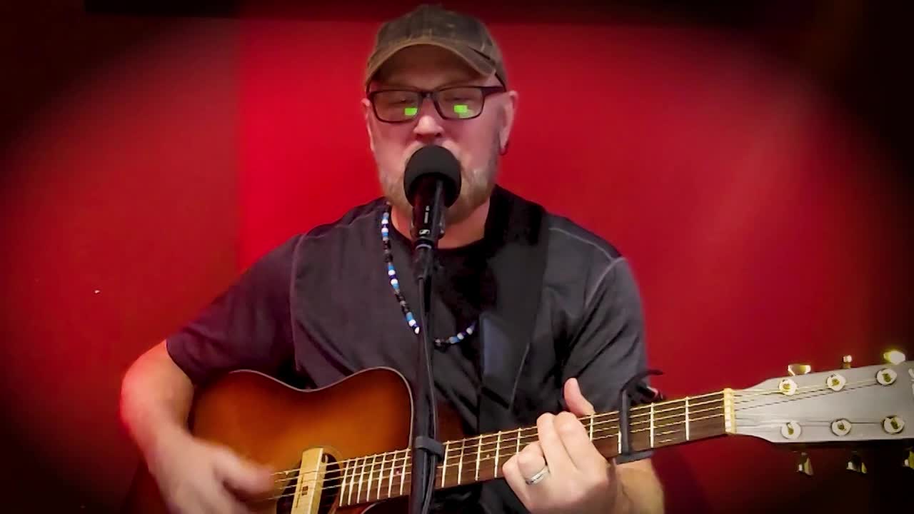Acoustic Guitarist with Vocals | Altus Entertainment