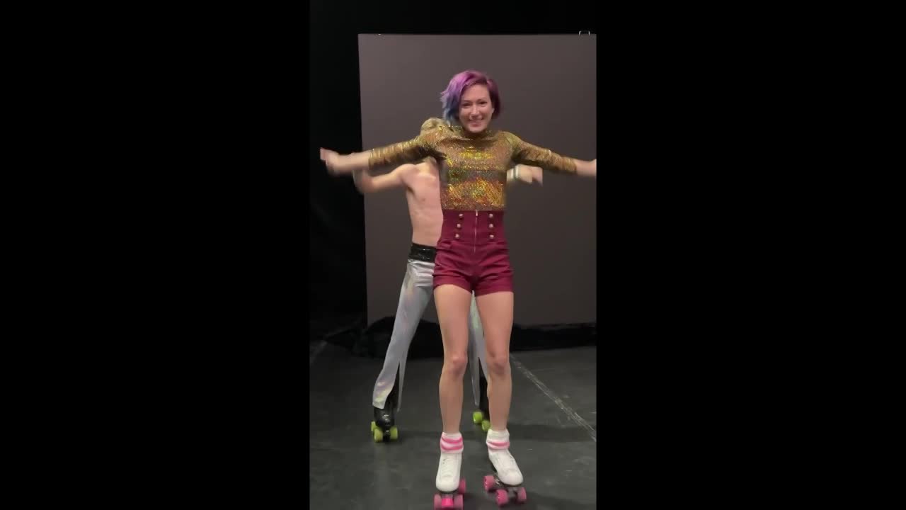 Duo Rollerskating Act | Altus Entertainment