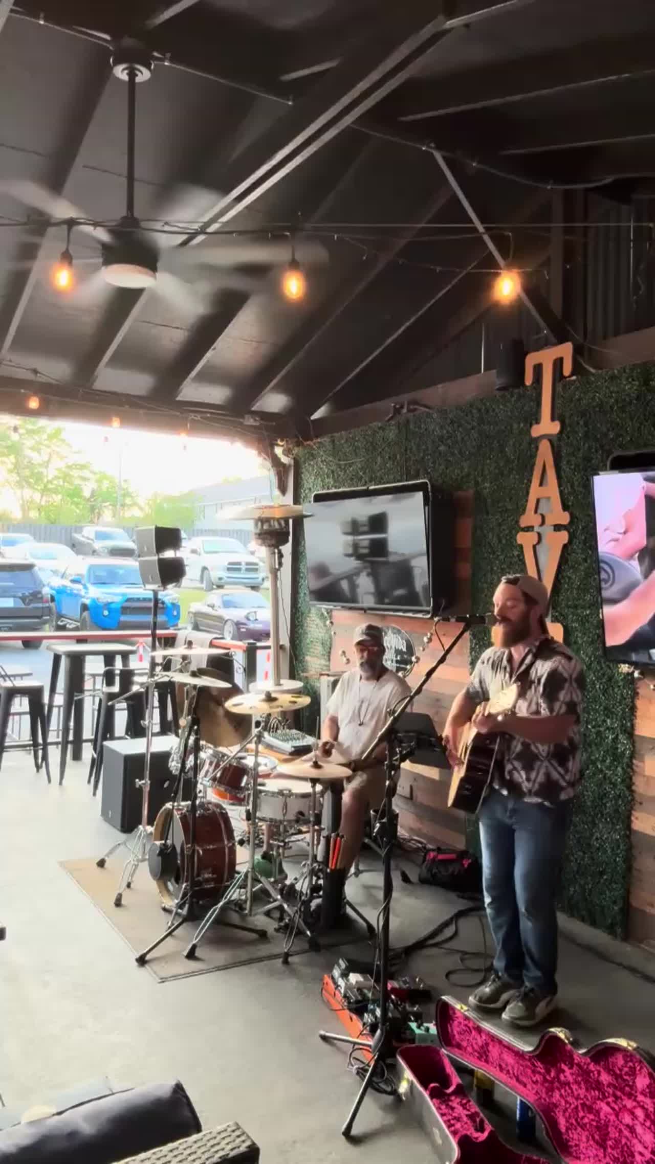 Alabama Based Acoustic Singer | Altus Entertainment