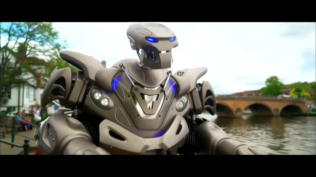 Giant Interactive Robot | Altus Entertainment