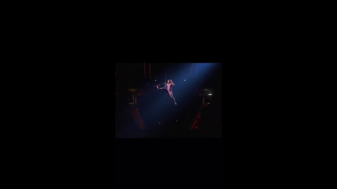 Dance Trapeze Act New York | Altus Entertainment