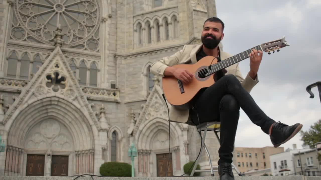 Solo Acoustic Guitarist | Altus Entertainment
