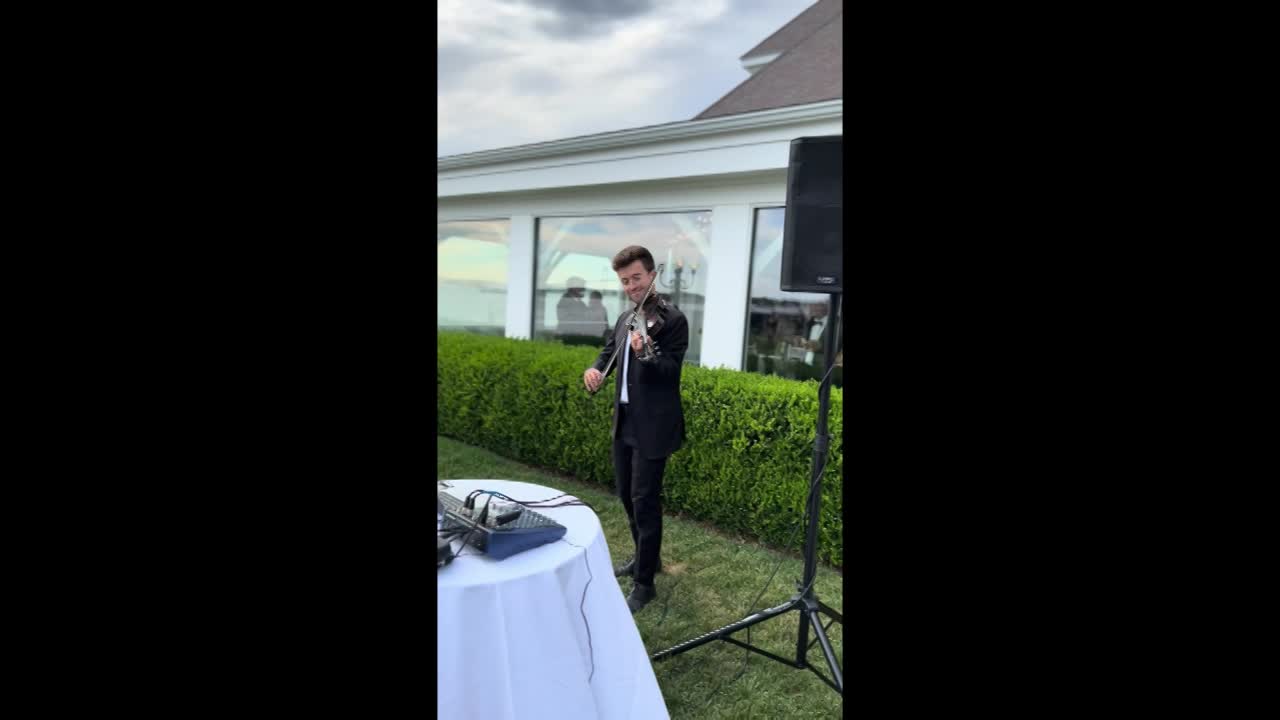 Solo DJ and Violin Player | Altus Entertainment