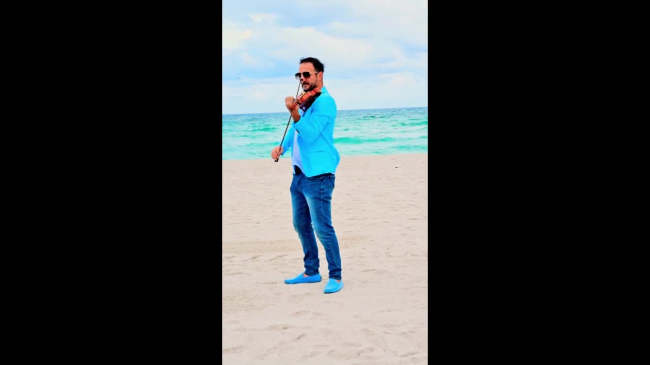 Versatile Solo Violinist Los Angeles | Altus Entertainment