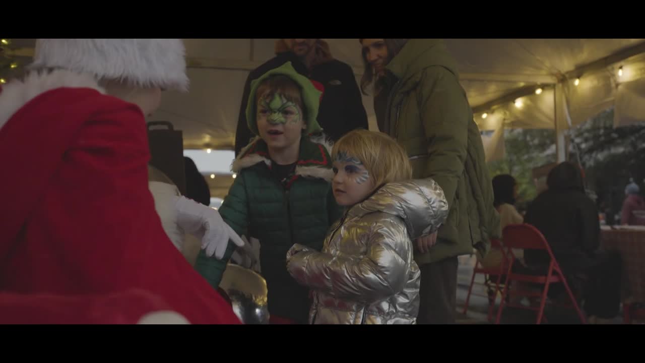 Santa and Mrs Claus for Parties | Altus Entertainment