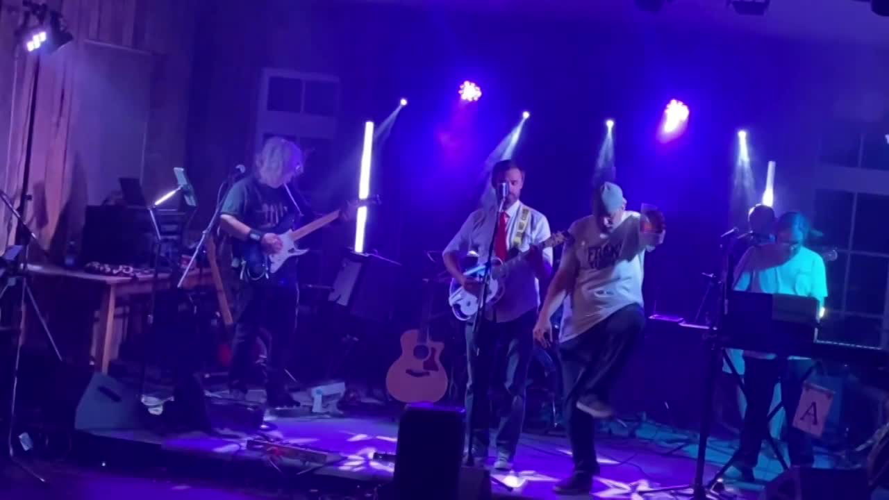 Solo Punk Rock Musician | Altus Entertainment