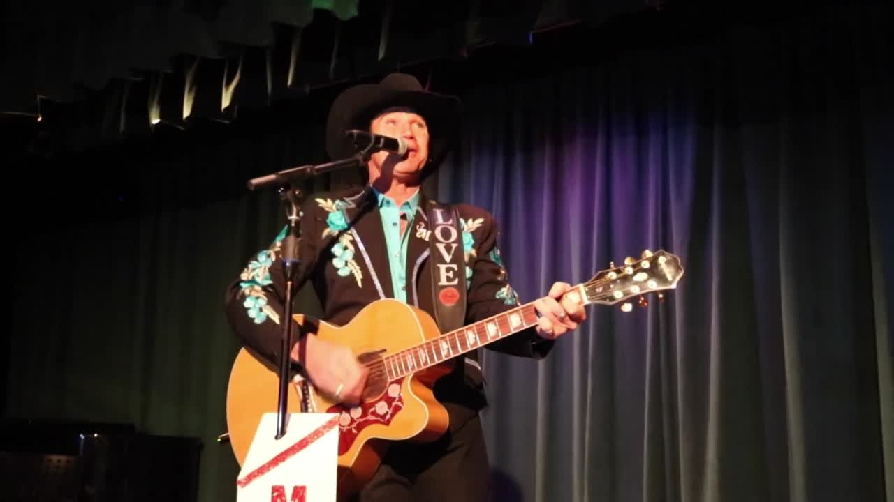 Acoustic Country Singer and Band | Altus Entertainment