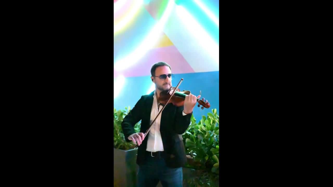 Male Violinist Florida | Altus Entertainment