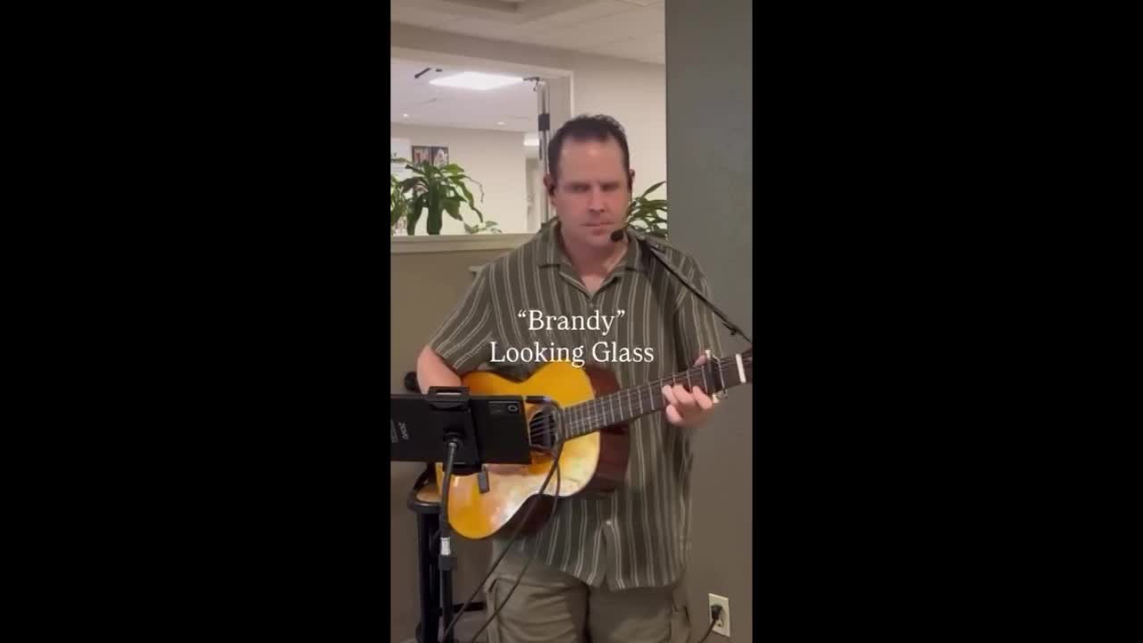 San Diego Singer and Guitarist | Altus Entertainment