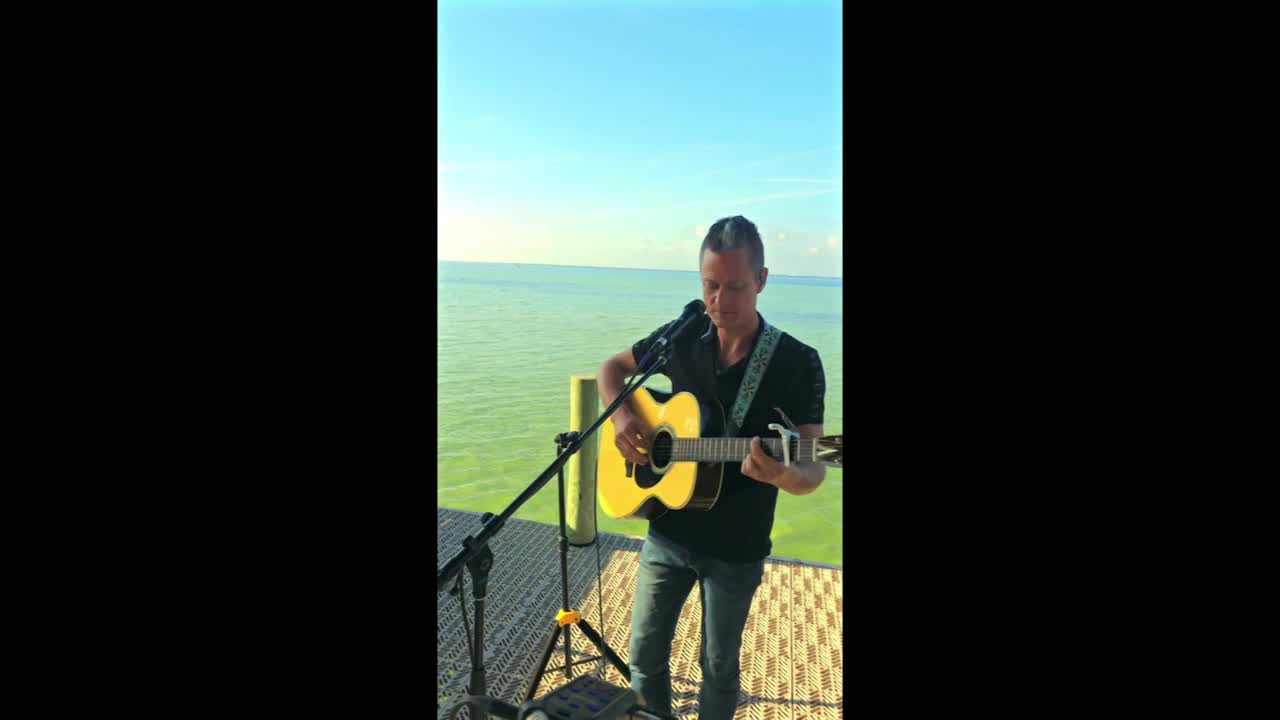 Solo Acoustic Act | Altus Entertainment