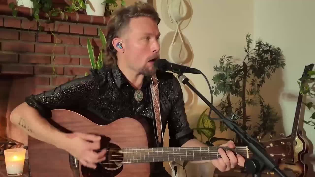 California Solo Cover Singer | Altus Entertainment