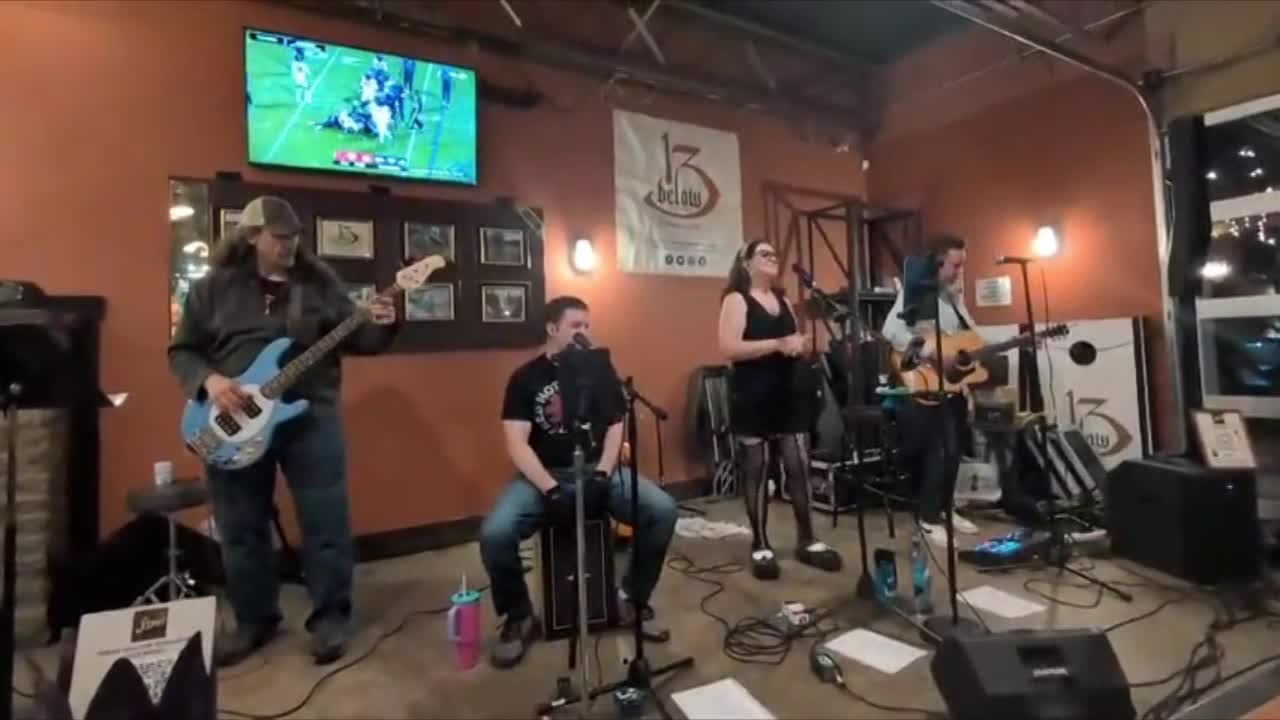 Cincinnati-based Cover Band | Altus Entertainment