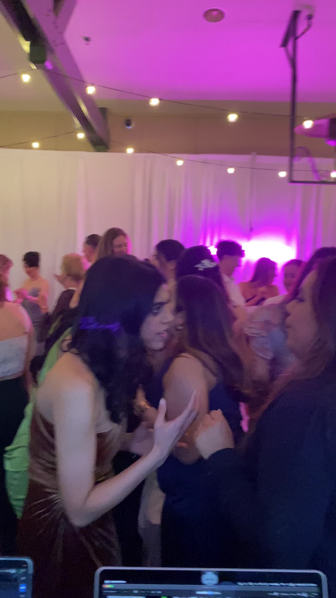 Oakland Female DJ | Altus Entertainment