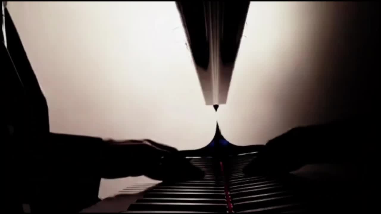 Solo Pianist Italy | Altus Entertainment