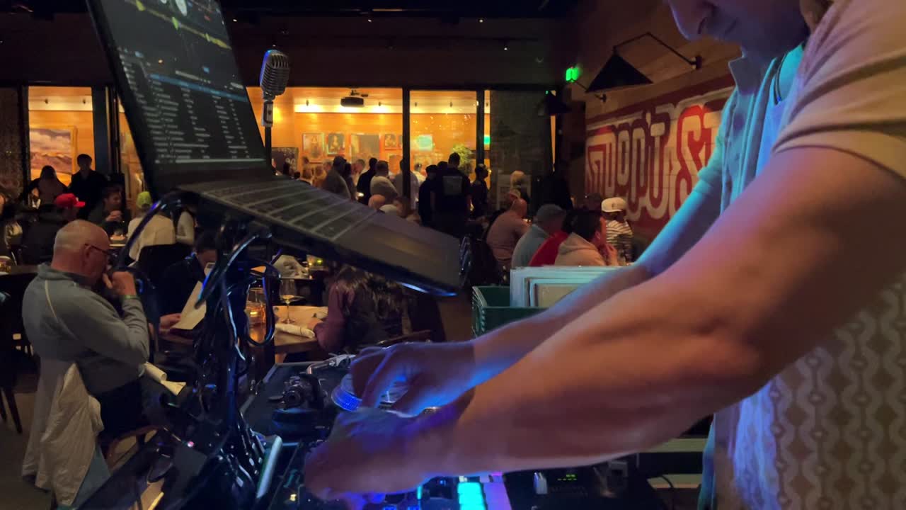 Arizona-based DJ for events | Altus Entertainment
